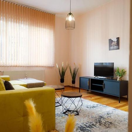 A Gem In The Heart Of Sofia 1Bdr Str Slavyanska Apartment Екстериор снимка